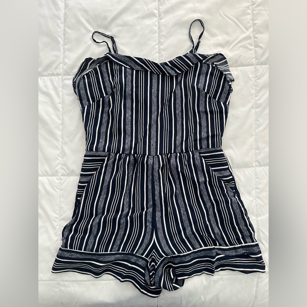 Romper from Loft. EUC! Size 4